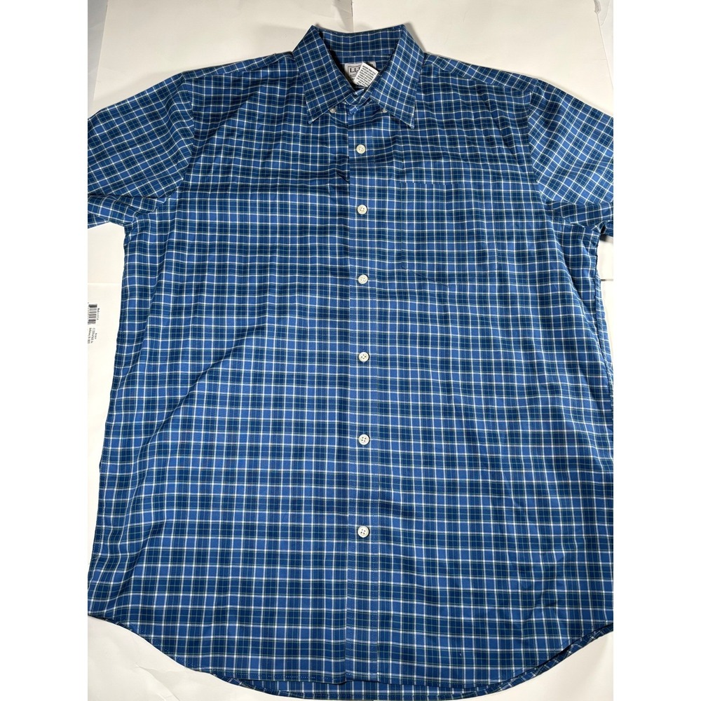 LL Bean Button Up Shirt Mens Medium Blue Plaid Short Sleeve Cotton